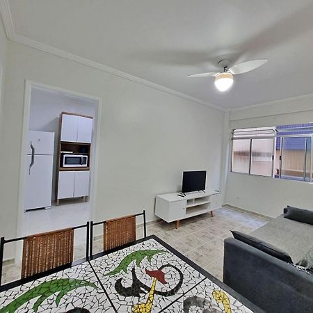 01 Dorm Reformado C/Ar Cond, Wi-Fi, 1 Vaga, Enseada, Prox Ao Pao De Acucar Apartment Guaruja Ngoại thất bức ảnh