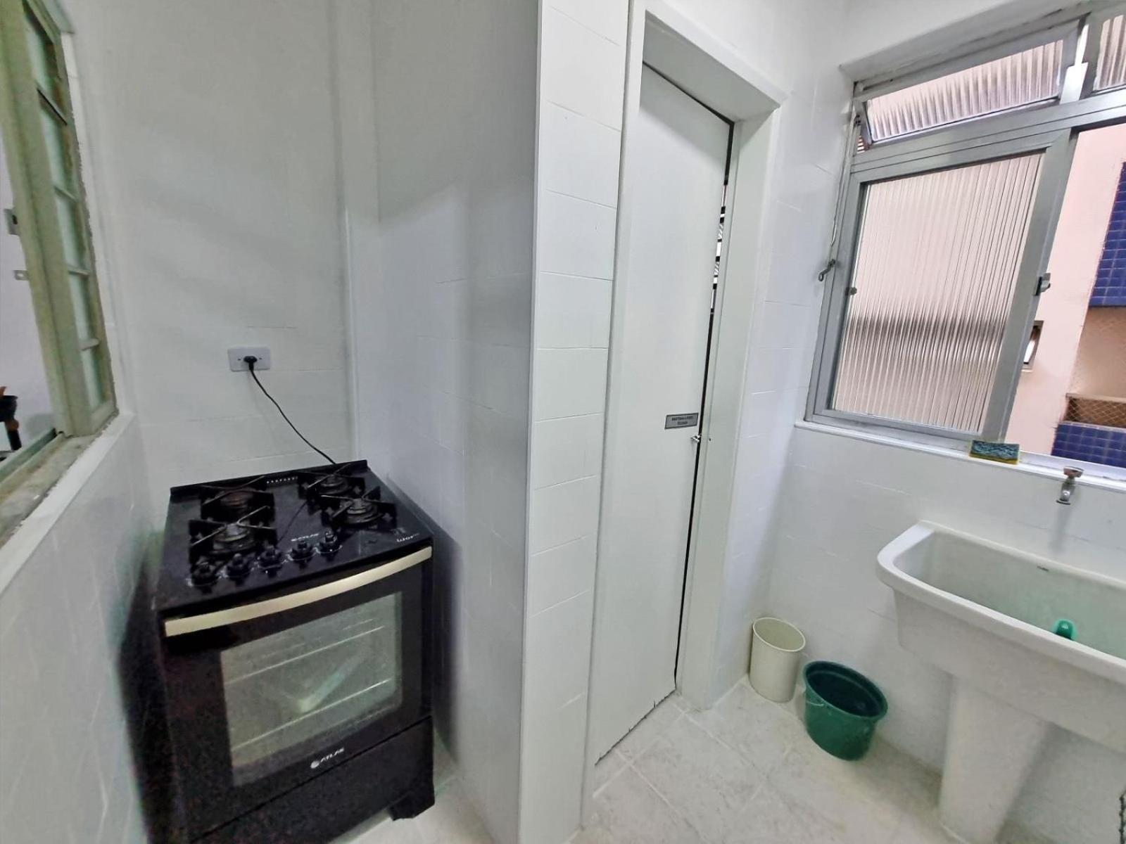 01 Dorm Reformado C/Ar Cond, Wi-Fi, 1 Vaga, Enseada, Prox Ao Pao De Acucar Apartment Guaruja Ngoại thất bức ảnh