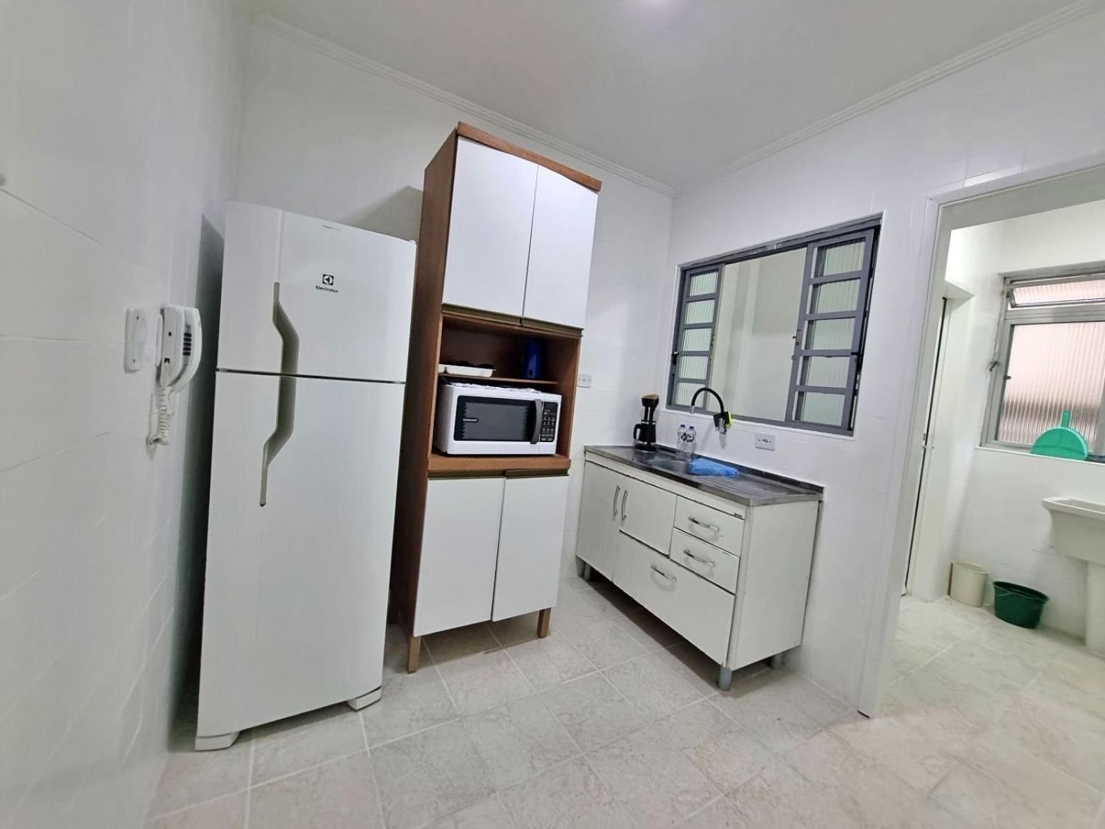 01 Dorm Reformado C/Ar Cond, Wi-Fi, 1 Vaga, Enseada, Prox Ao Pao De Acucar Apartment Guaruja Ngoại thất bức ảnh