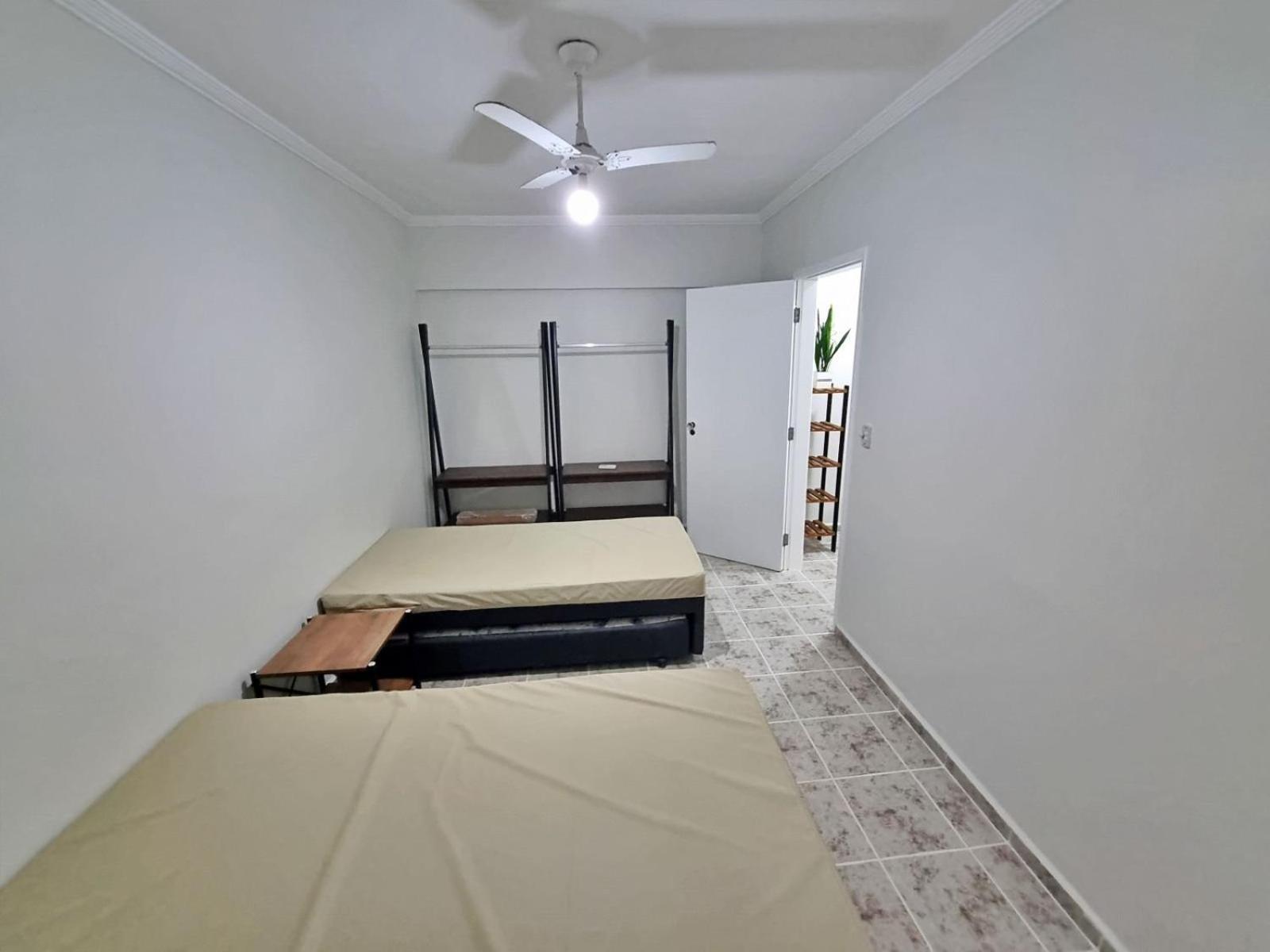 01 Dorm Reformado C/Ar Cond, Wi-Fi, 1 Vaga, Enseada, Prox Ao Pao De Acucar Apartment Guaruja Ngoại thất bức ảnh